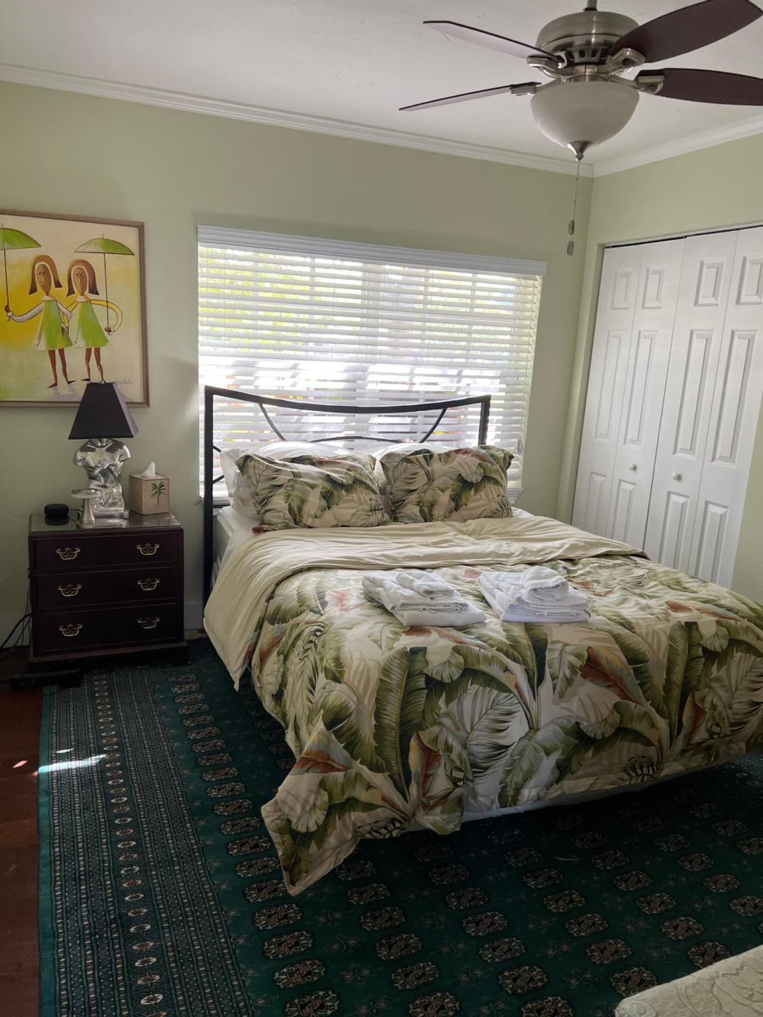 Wilton Manors A Mens Oasis Bed & Breakfast Exterior photo